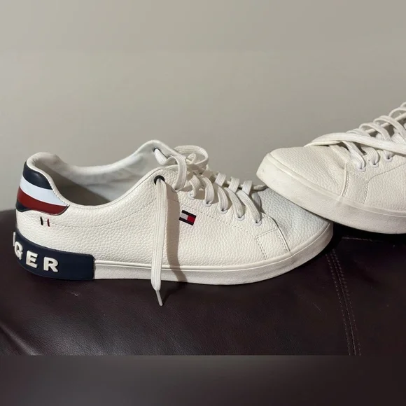 Tommy Hilfiger shoes - Picture 3 of 5